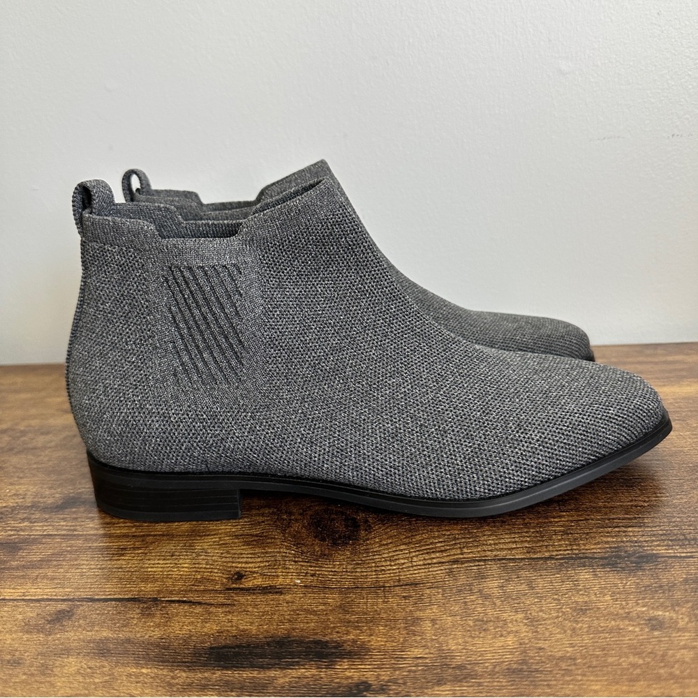 Vivaia Boots Gray 40 Chelsea Ryan Square Toe Water Repellent Size 9 Stretch